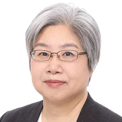 
                      きのえ社会保険労務士事務所
                      甲　康枝 氏
                    